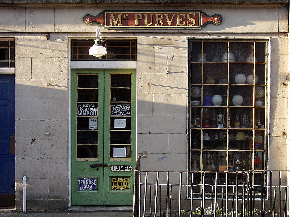 OLYMPUS DIGITAL CAMERA Mr Purves shop in Stockbridge